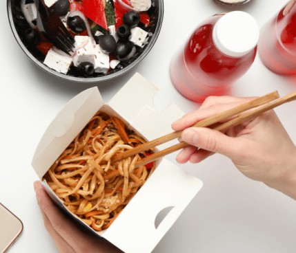 food-table-2022-11-11-06-46-47-utc(1)